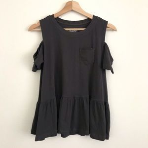 Hudson Cold Shoulder Ruffle Hem Tee Girls Size XL